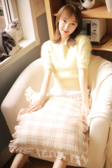 YIN荡的高中女学生小雪